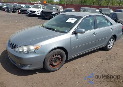 2006 Toyota Camry Le from USA, damaged, VIN JTDBE32K063060782
